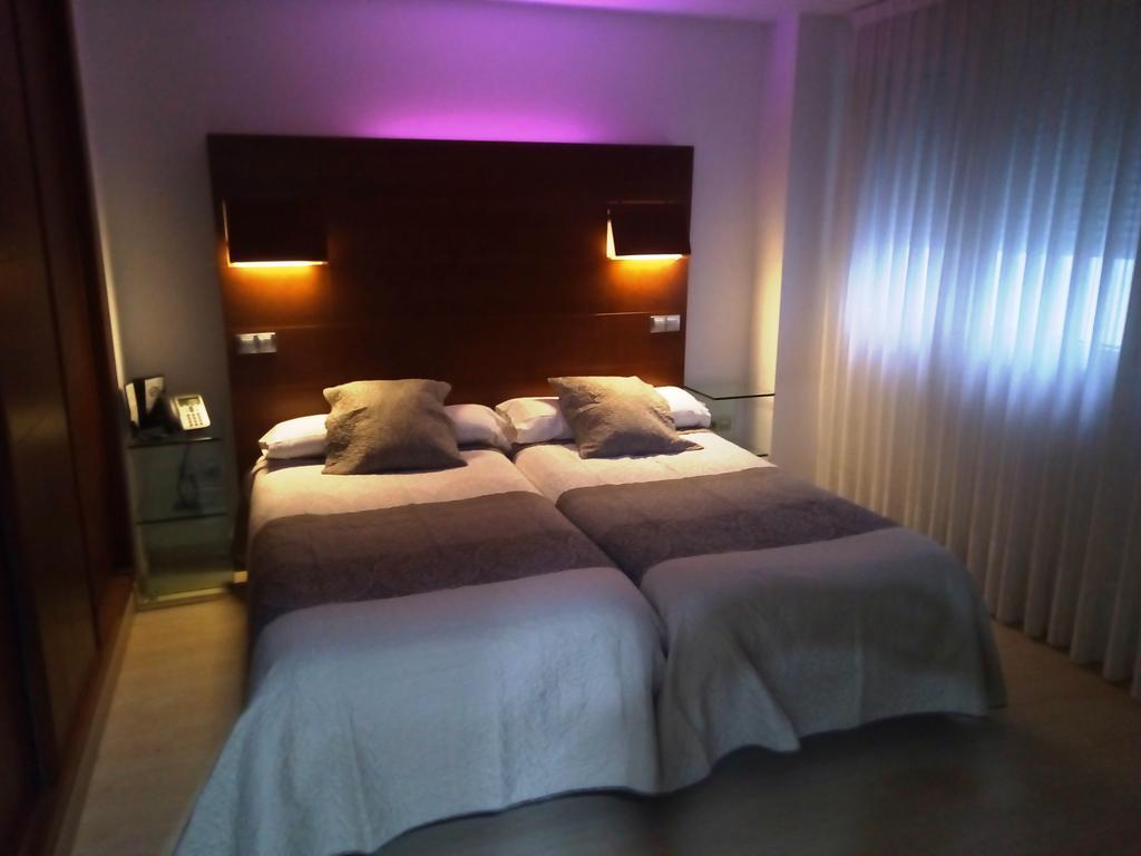 Nap Oviedo Otel Dış mekan fotoğraf