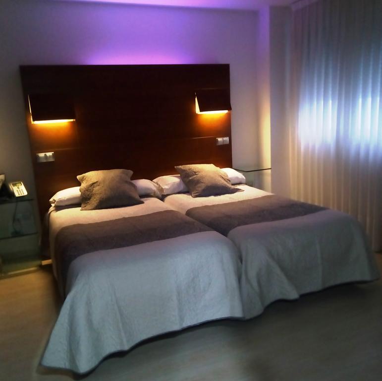 Nap Oviedo Otel Dış mekan fotoğraf