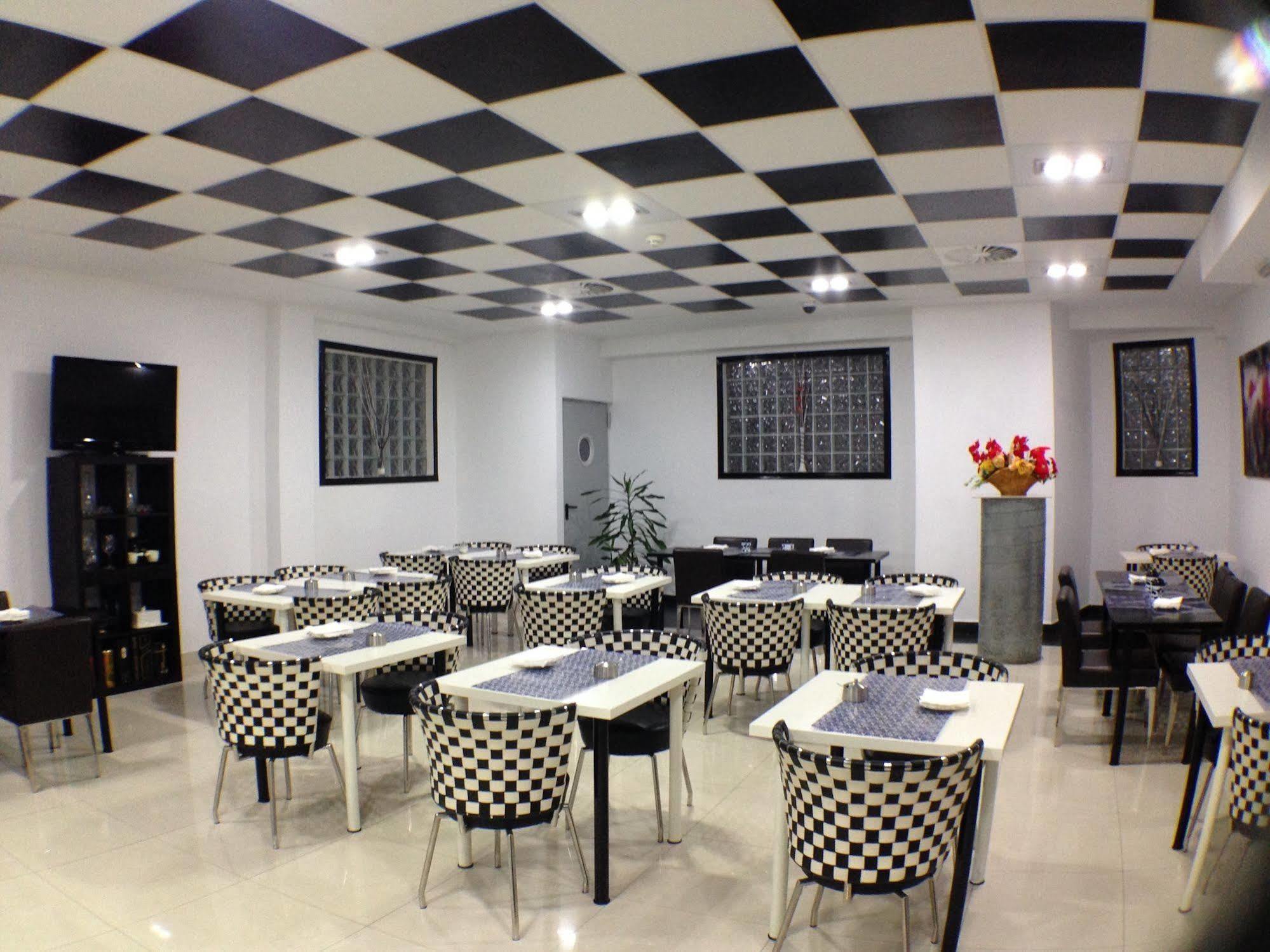 Nap Oviedo Otel Dış mekan fotoğraf