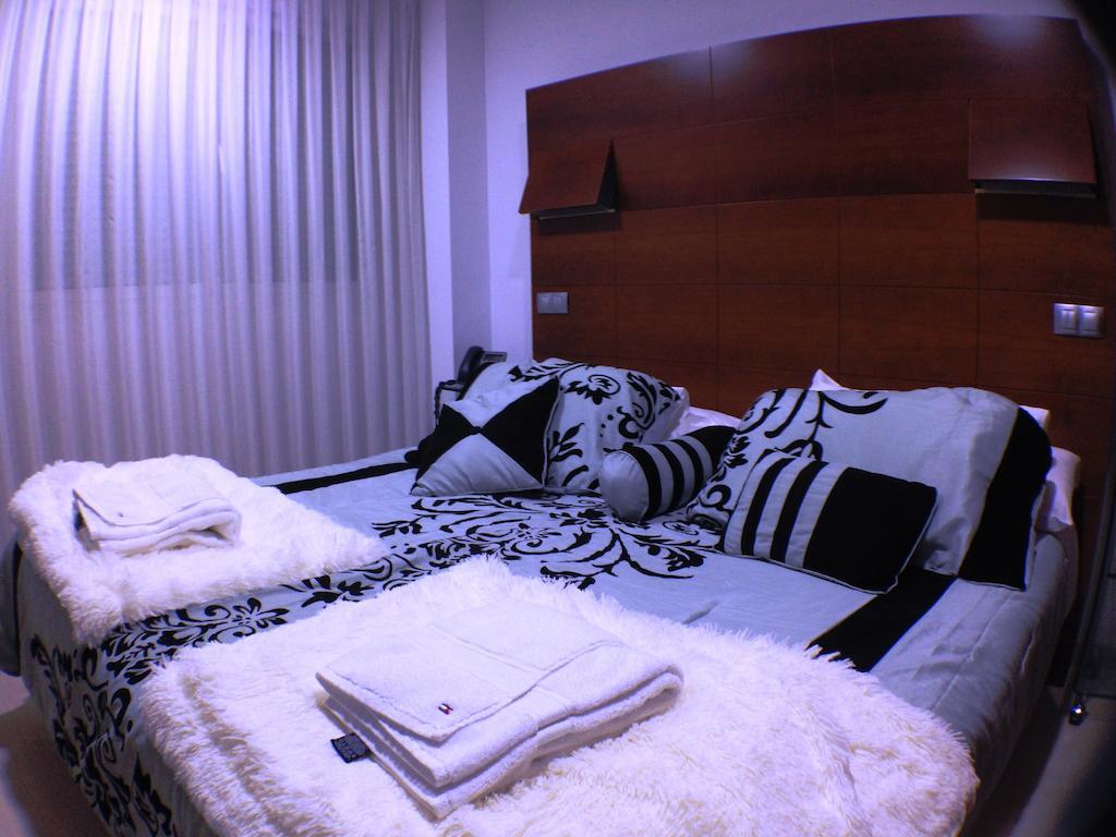 Nap Oviedo Otel Dış mekan fotoğraf